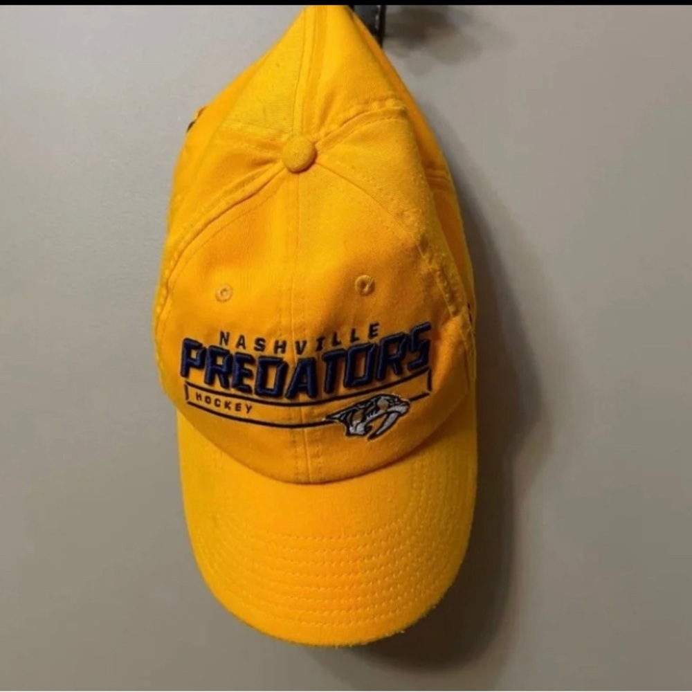 Nashville Predators NHL Adjustable Mens 
Embroidered National Hockey League